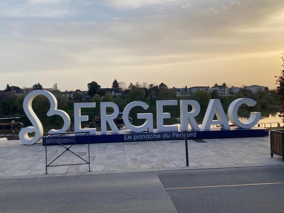 Apartamento Le Parc Bergerac Exterior foto