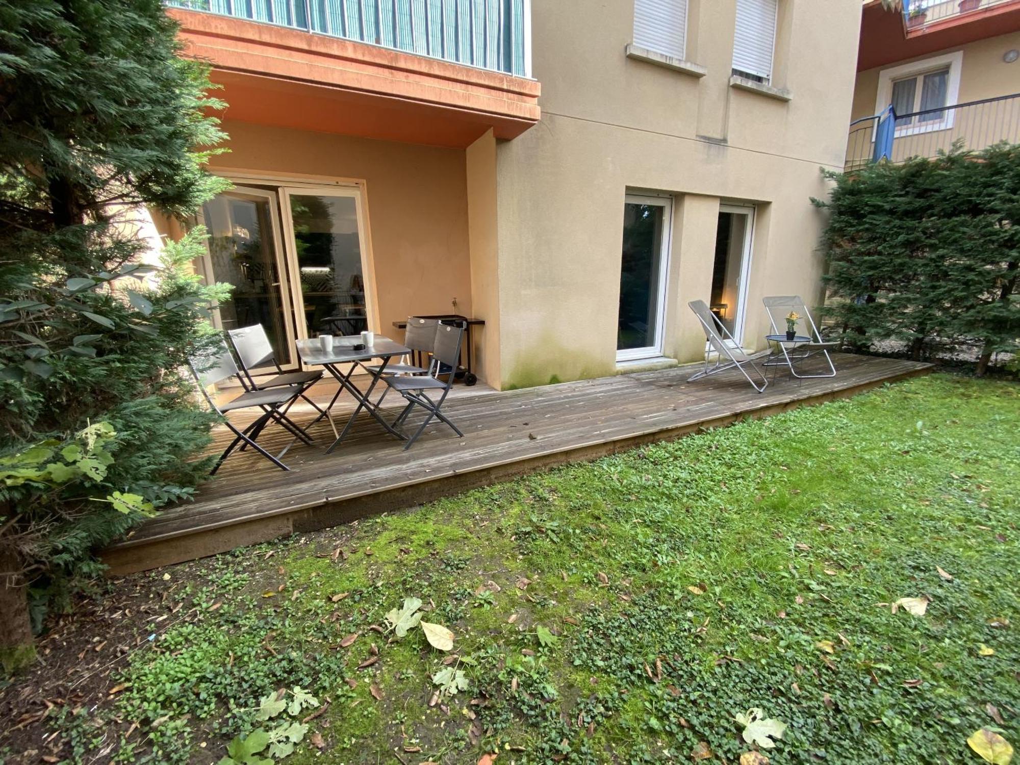 Apartamento Le Parc Bergerac Exterior foto
